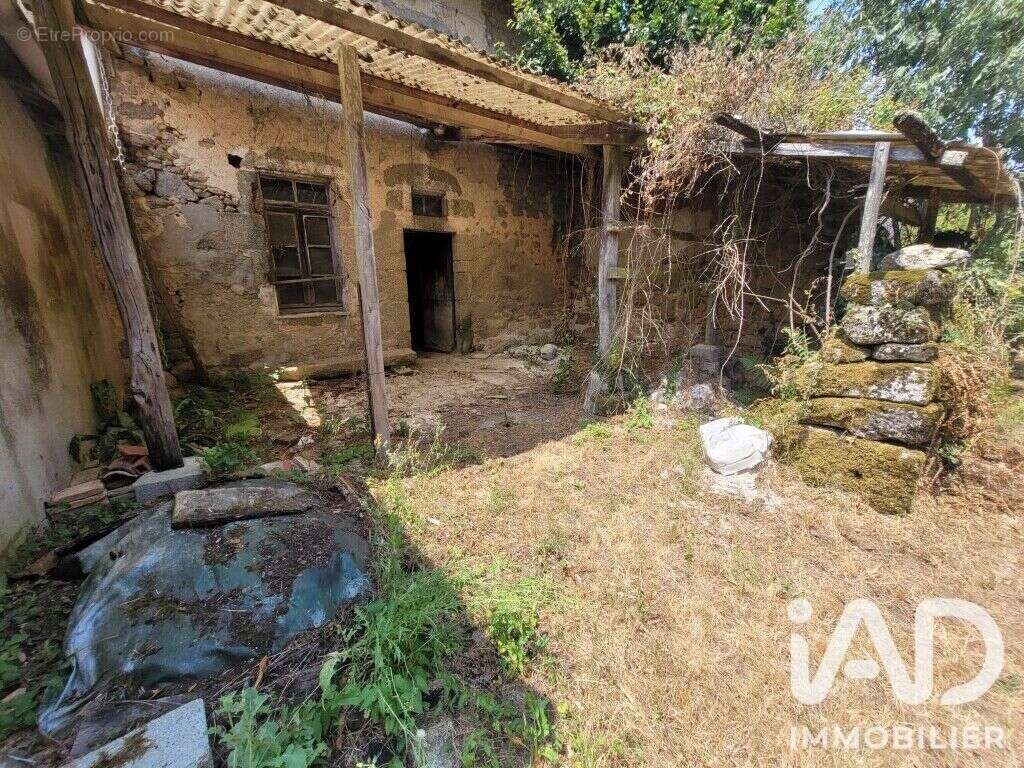 Maison 90 m² à Azay-Sur-Thouet  - photo 8