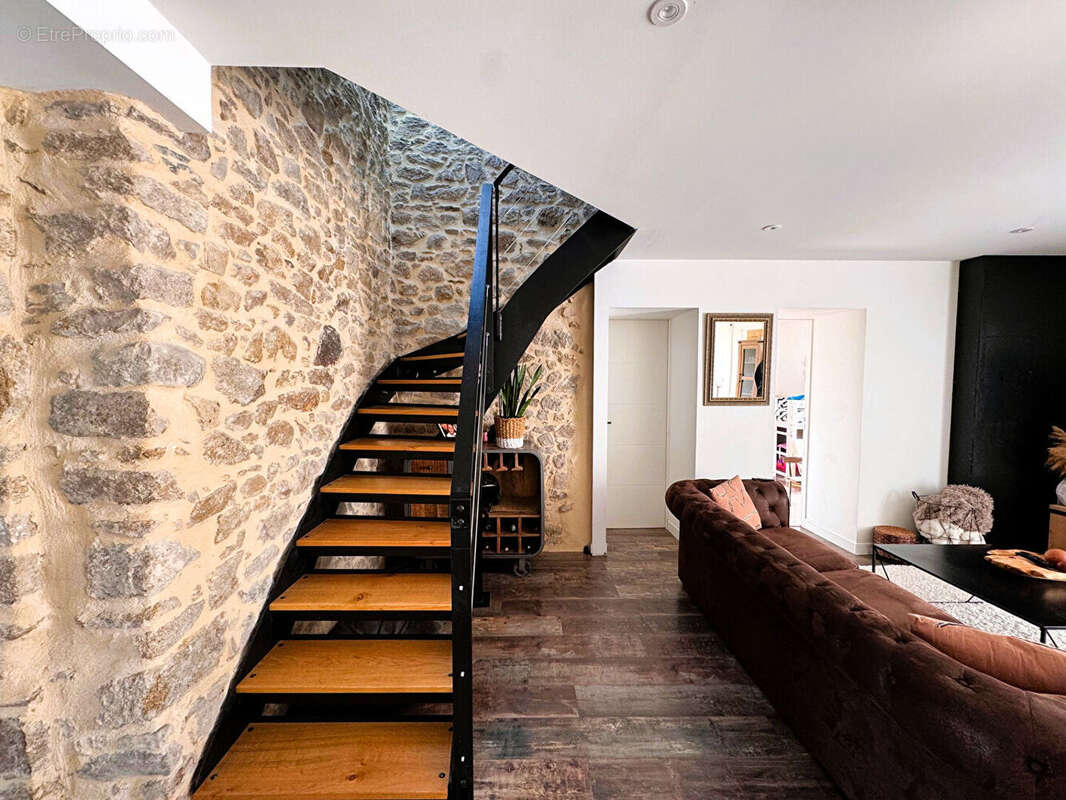 Saint andre des eaux bourg - maison 4ch + dependance 2 pieces - photo 7