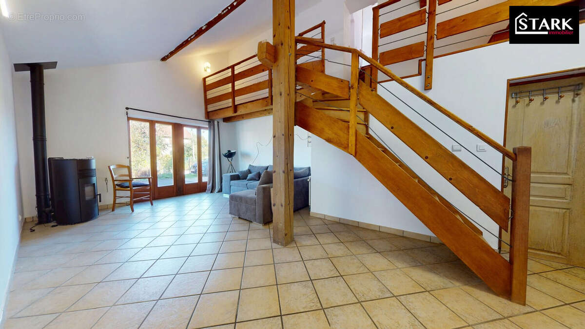 Maison à SERMAMAGNY