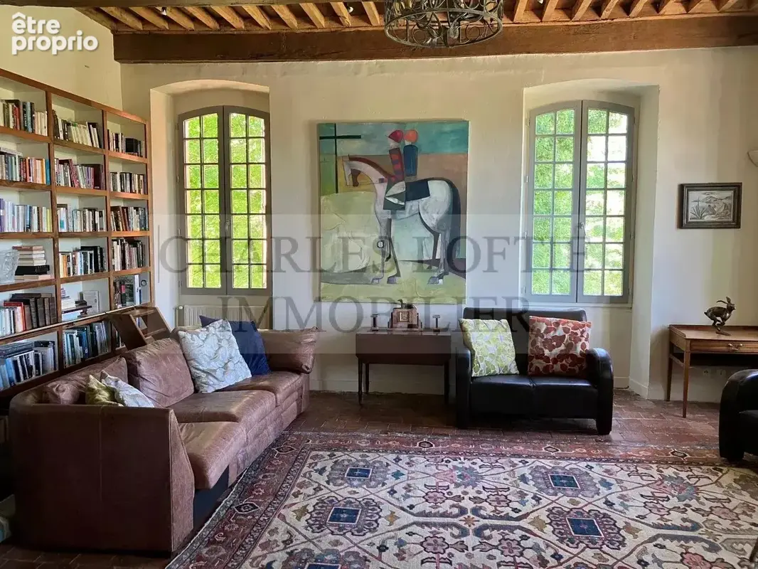 Maison de Maître, dépendances et pisicne, sur 11 ha - photo 8