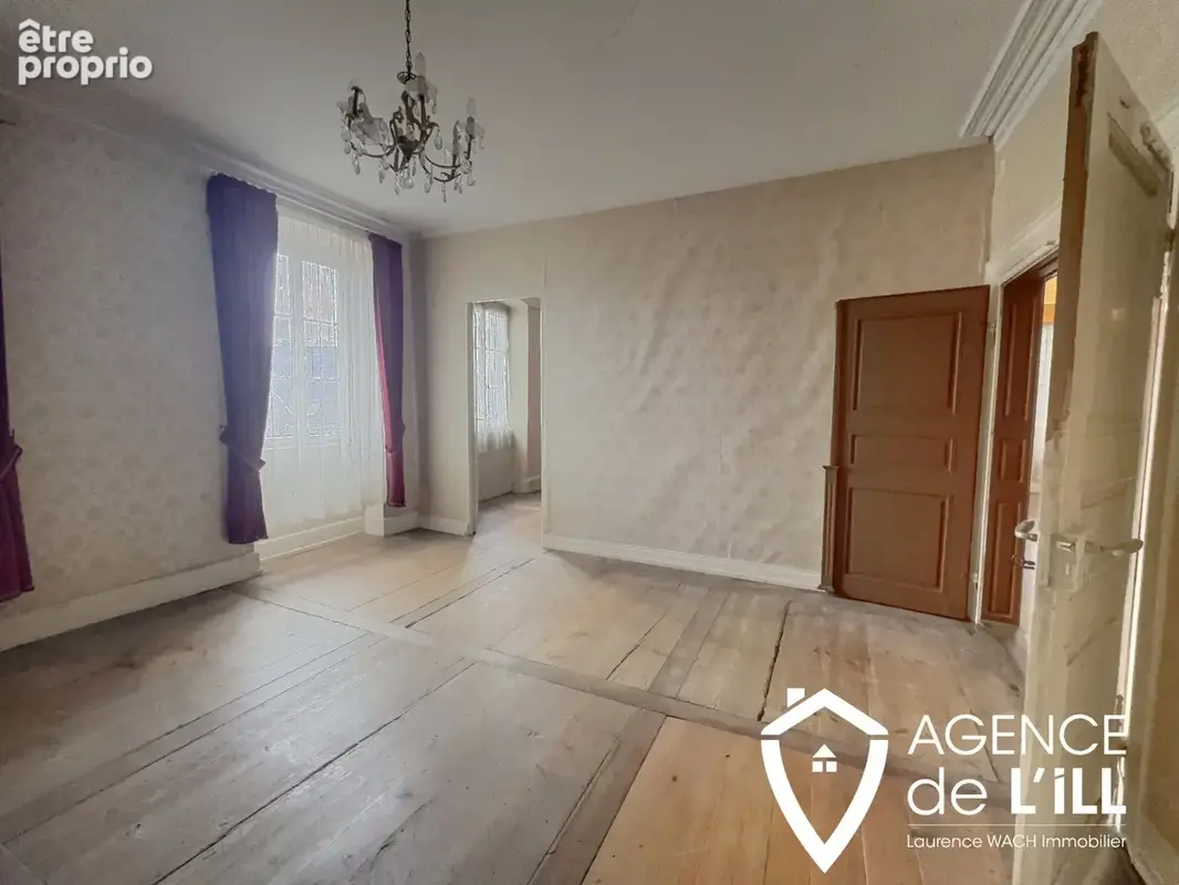 Ancienne maison bourgeoise de 215 m2 à Saasenheim sur 19 ares de terrain - photo 11