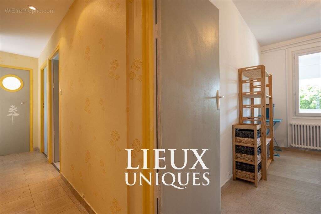 Lieux uniques ® x propriétés privées propose maison de  187 m² sur un terrain de 1295 m² à cellettes - photo 28