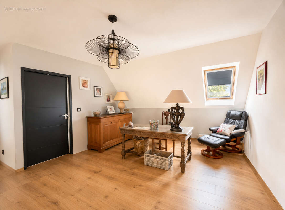 Villa familiale de 220m2 au coeur du Golf de Mérignies - photo 9