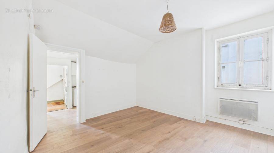 Appartement à PARIS-6E