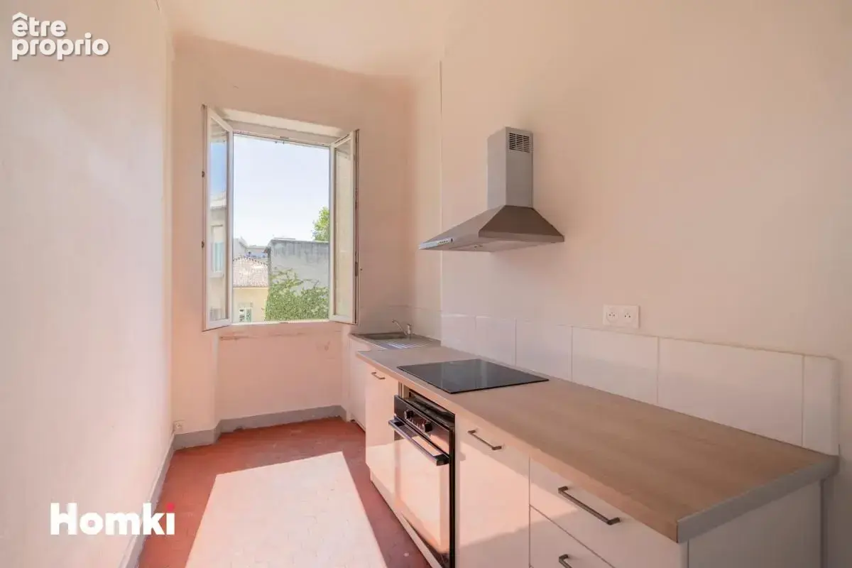 Appartement T4 de 105 m² à Marseille 13004, Boulevard de la Libération - photo 5
