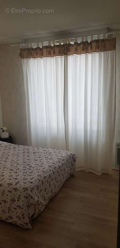 Appartement à DAMMARIE-LES-LYS