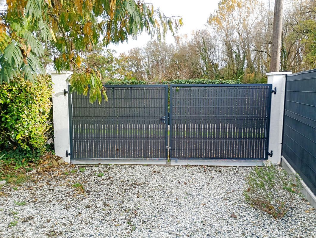 Maison à BOURG-CHARENTE
