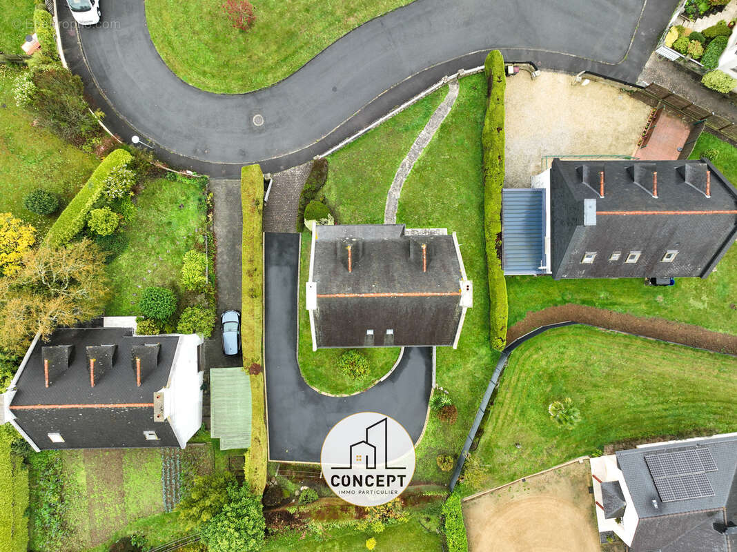 Maison à PLOUIGNEAU