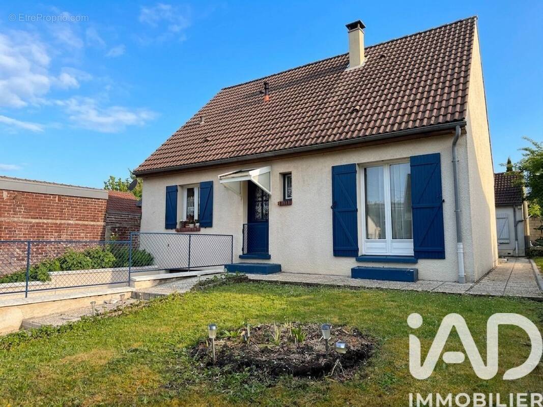 Photo 1 - Maison à BEAUVAIS