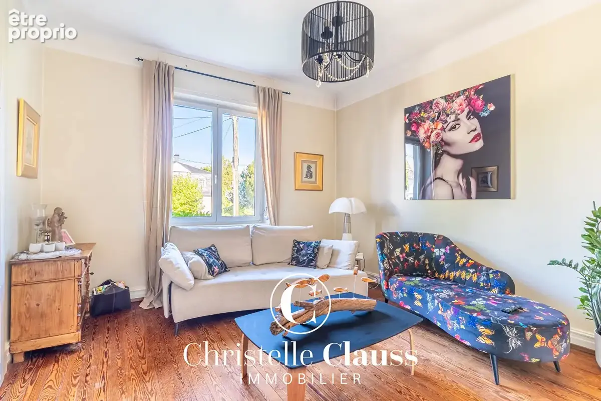Maison de Maître 205 m² - photo 11