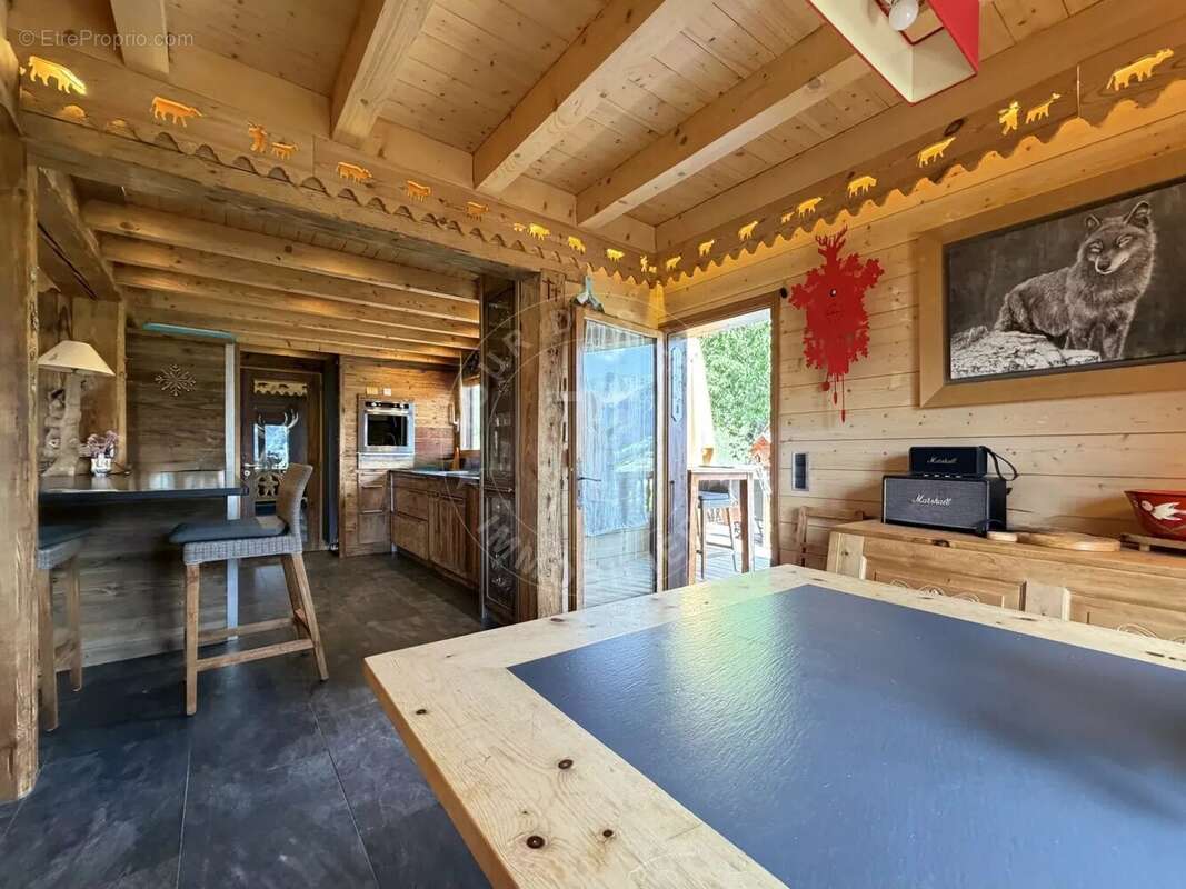 Ferme manigodine d’exception de 1800 – 380 m² habitables – terrain de 3 000 m² – vue panoramique - photo 7