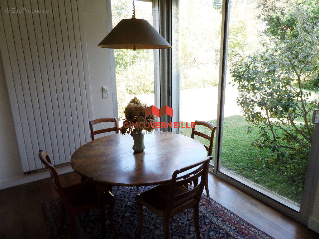 Maison à RUEIL-MALMAISON