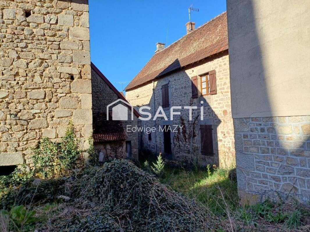 Photo 5 - Maison à PEYRAT-LA-NONIERE