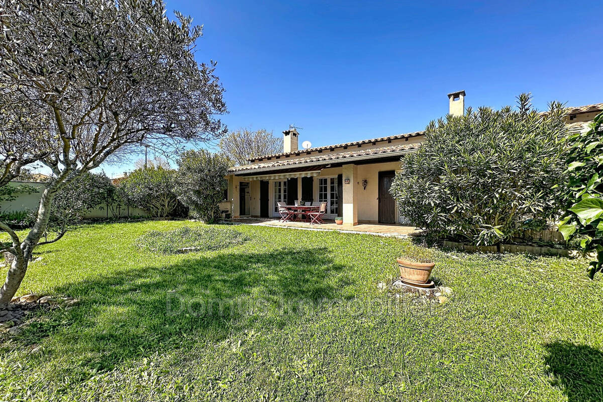 Maison à MORIERES-LES-AVIGNON