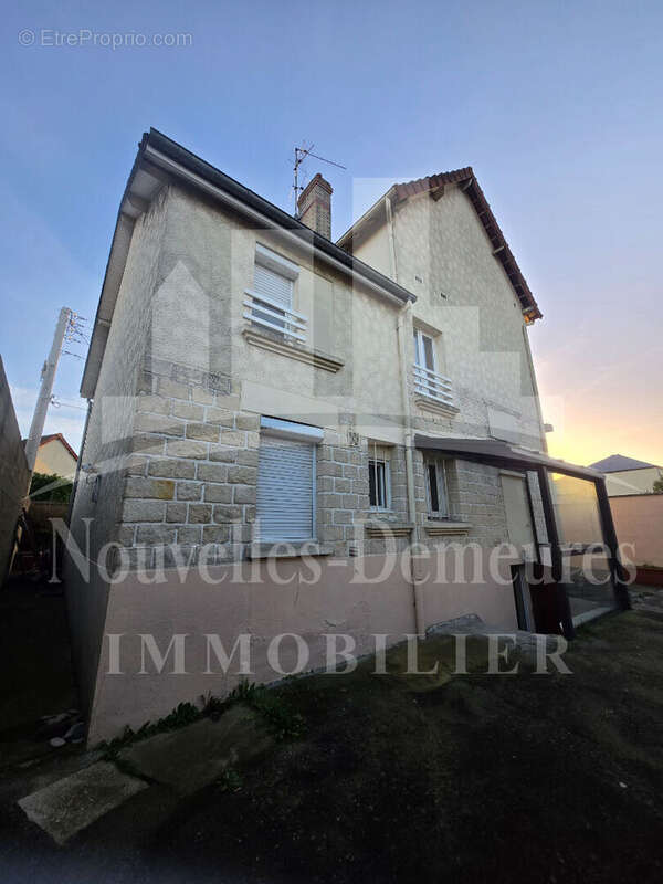 Appartement à MONDEVILLE