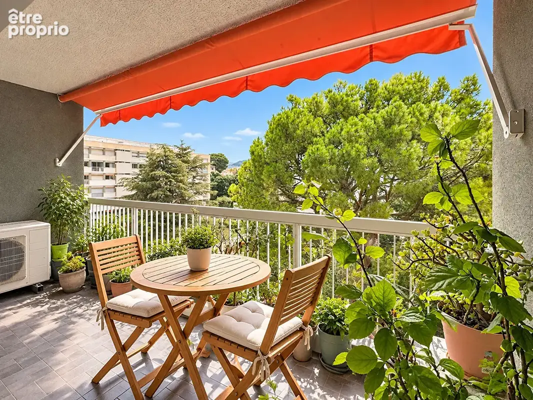 Appartement à MARSEILLE-8E