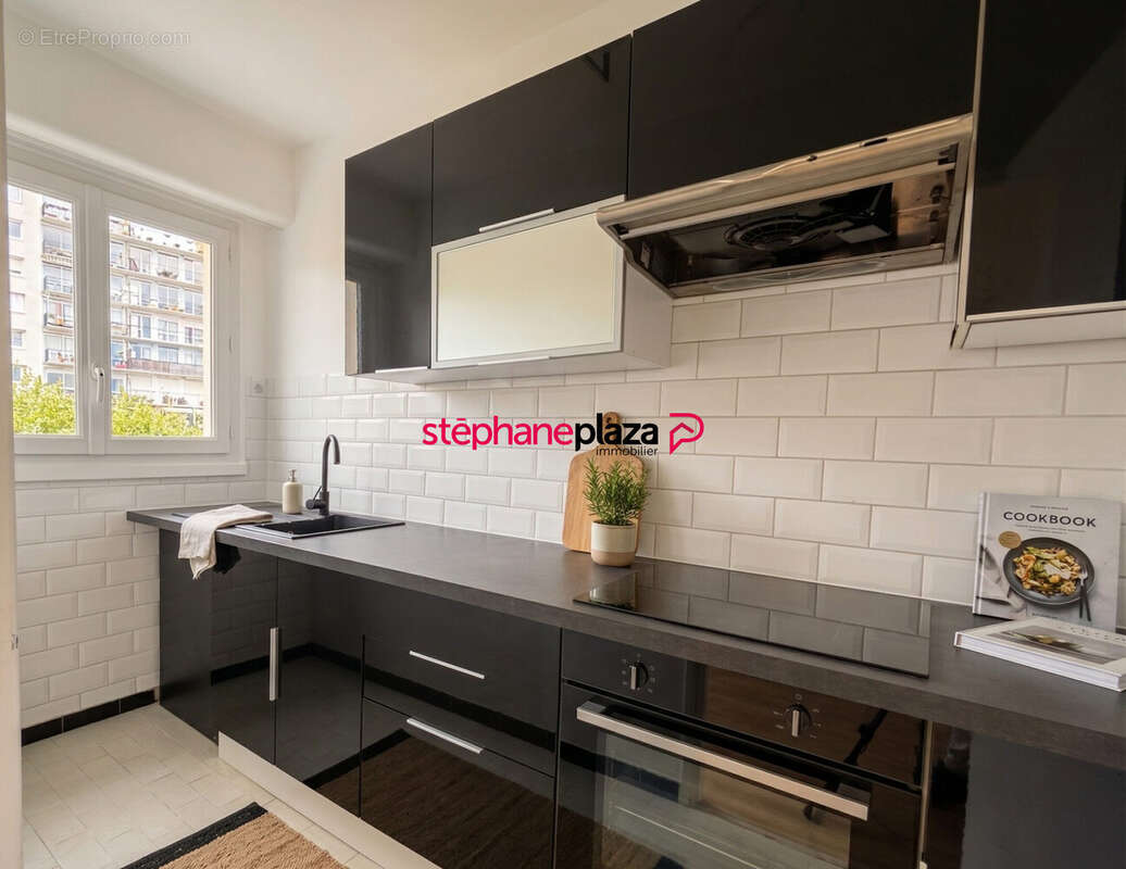 Appartement à HOUILLES