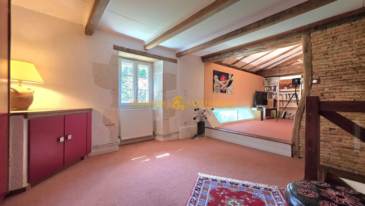 Maison à MAZEROLLES