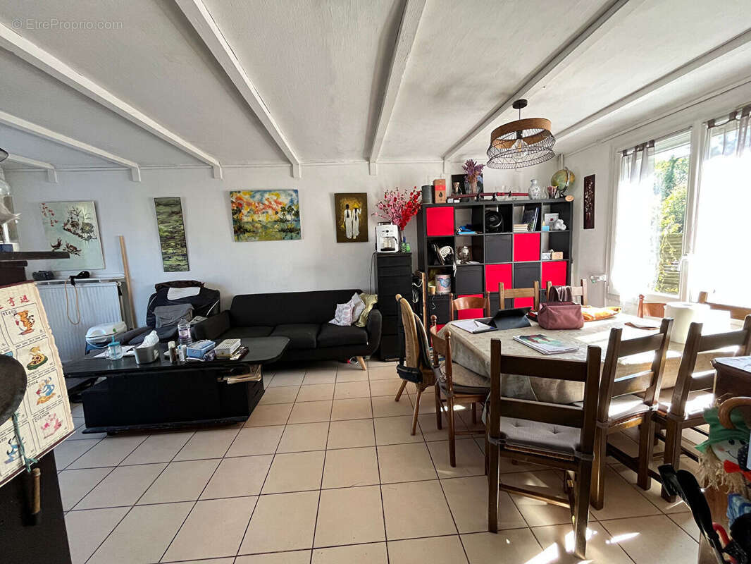 Maison à VILLEMOMBLE