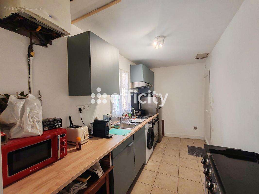 Appartement à MARSEILLE-16E