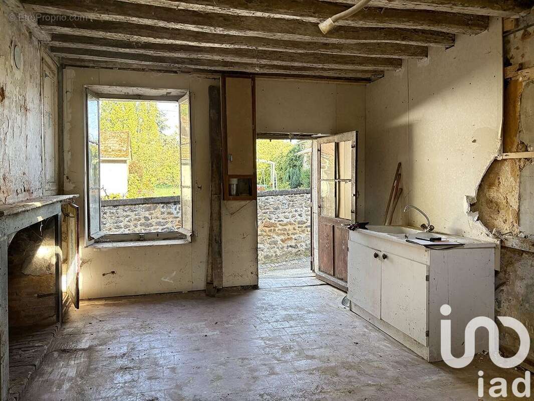 Photo 2 - Maison à SAINT-SAUVEUR-EN-PUISAYE