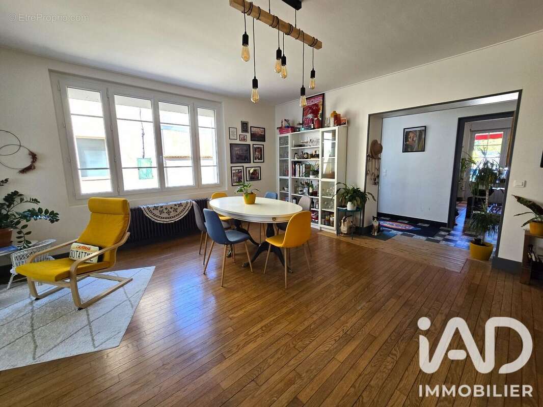 Maison 176 m² à Chateauroux  - photo 4
