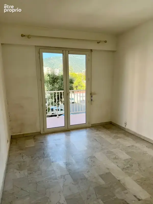 Appartement T4 avec terrasse et cave - photo 17