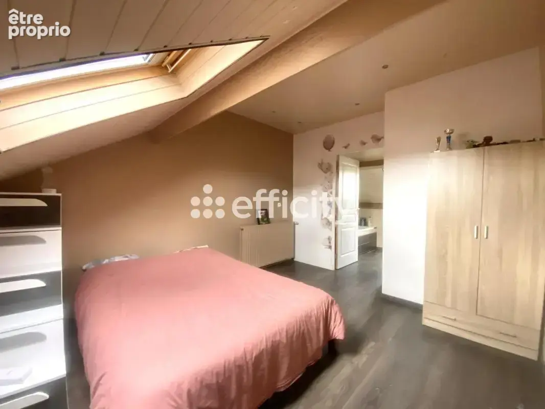 Maison 6 pièces 244 m² à vendre à Gagny (93220) - photo 10