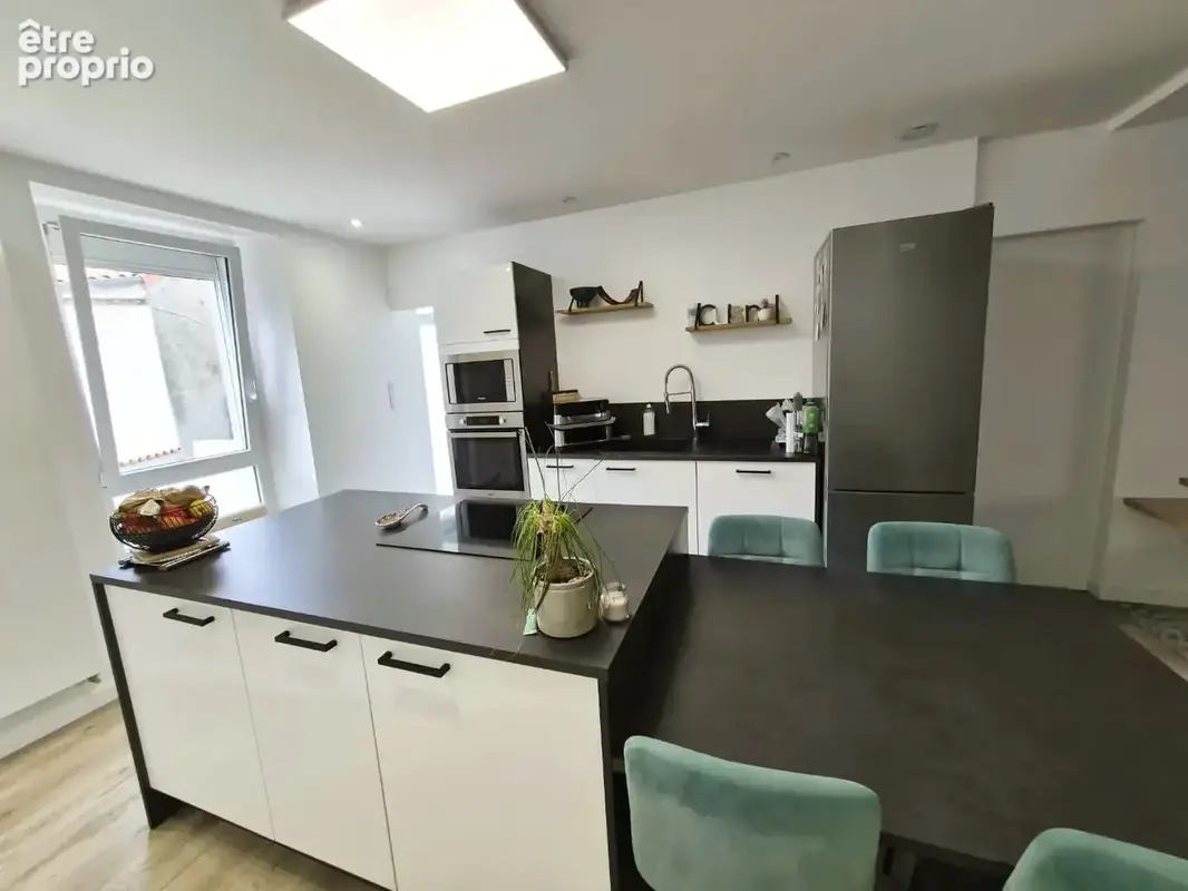 Maison de Bourg avec Garage sur la TESSOUALLE - photo 5