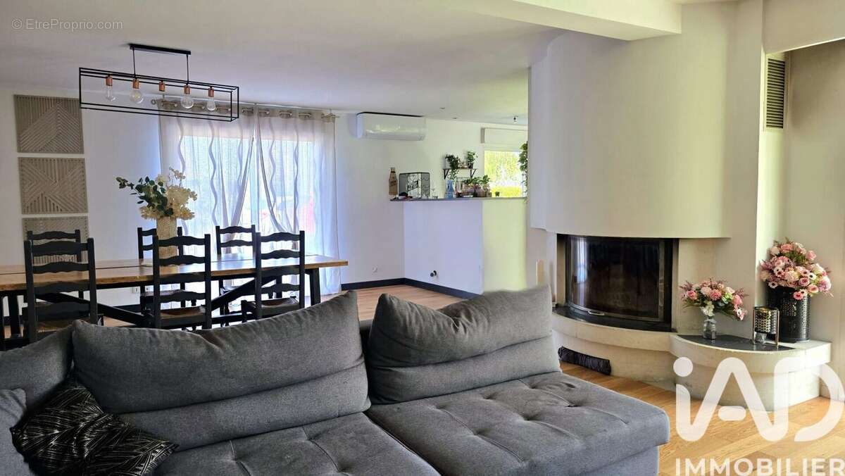 Maison 240 m² à Mathonville  - photo 7