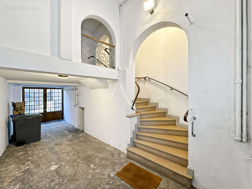 Appartement  2/3 pièce(s) avec jardin - photo 2