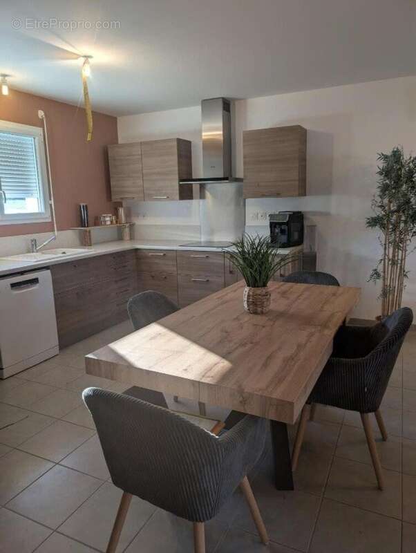 Photo 4 - Maison à SAINT-SAVIN