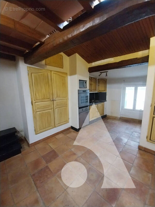 Appartement à LE MUY