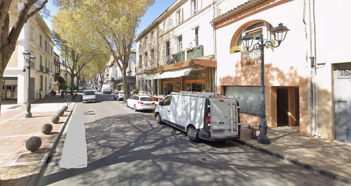 Commerce à CAVAILLON