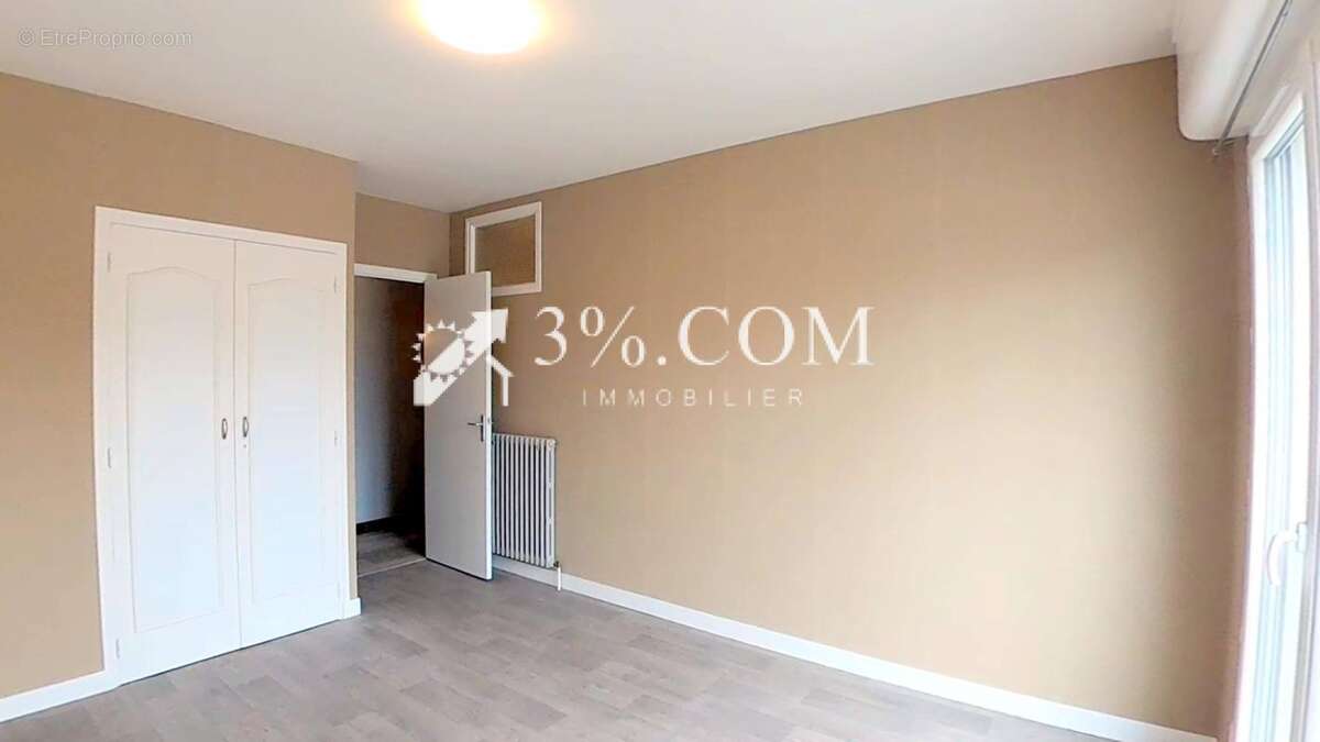 Appartement à PLOUHARNEL