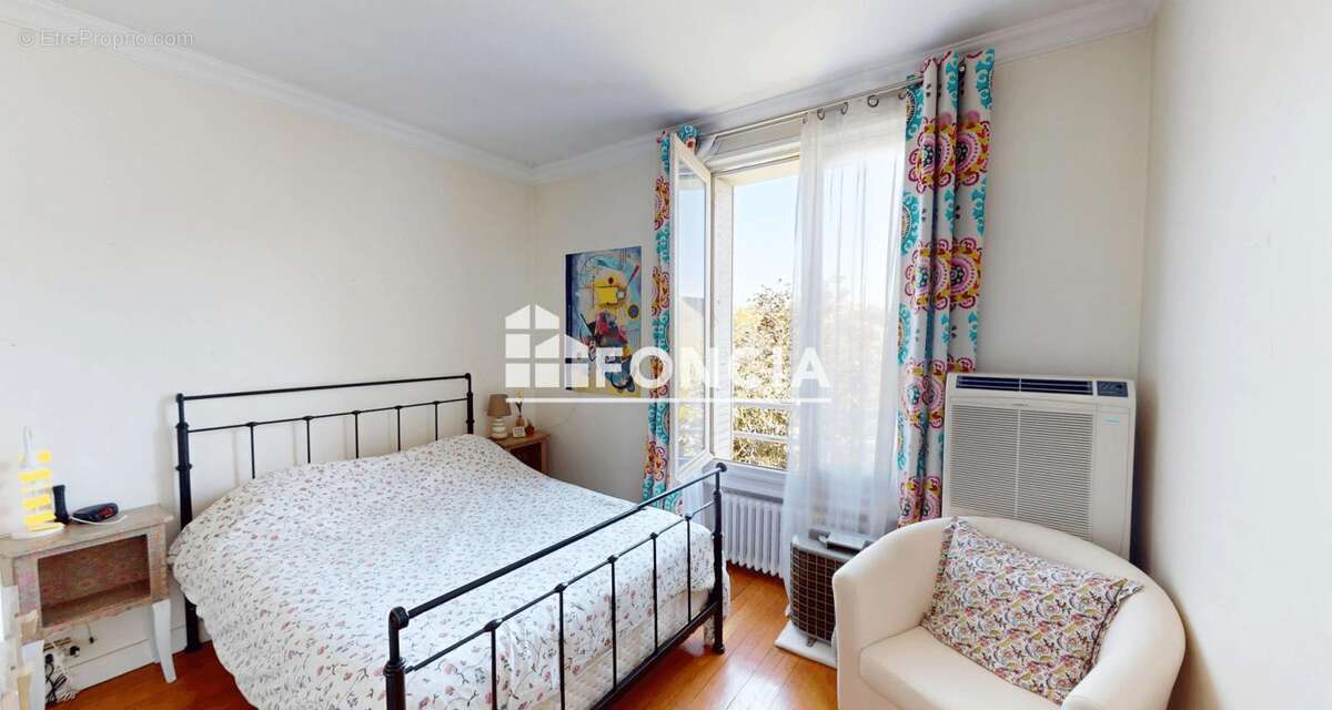 Meulière 8 pièces, 205 m² terrain 756 m² rare sur le marché ! - photo 13