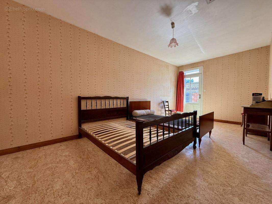 Maison à SAINT-COUTANT