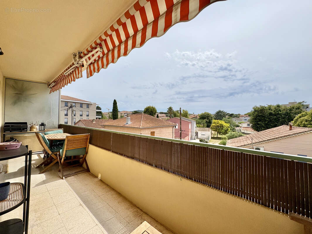 Appartement à SIX-FOURS-LES-PLAGES
