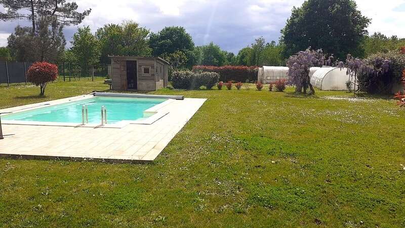 Maison à MONTPON-MENESTEROL