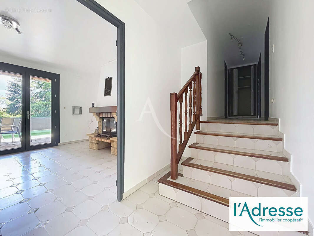 Maison à CASTELGINEST