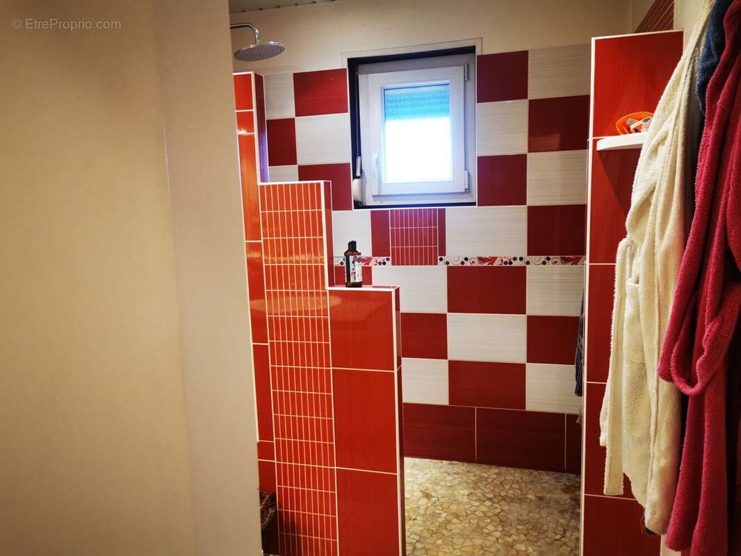 Maison à OUROUX-SUR-SAONE