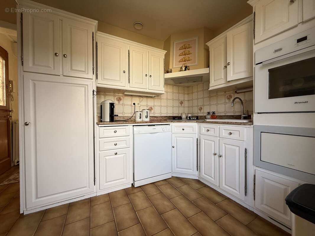 Maison à LE BLANC-MESNIL