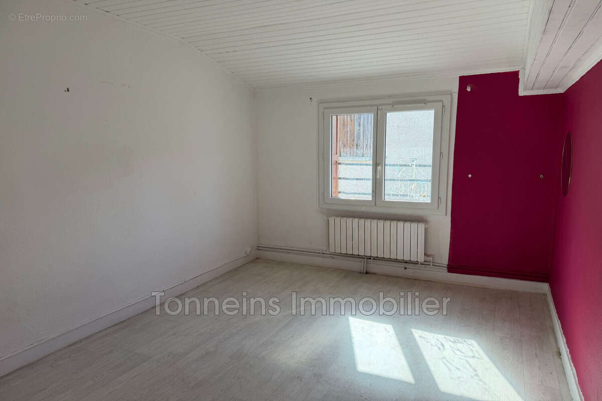 Maison à TONNEINS