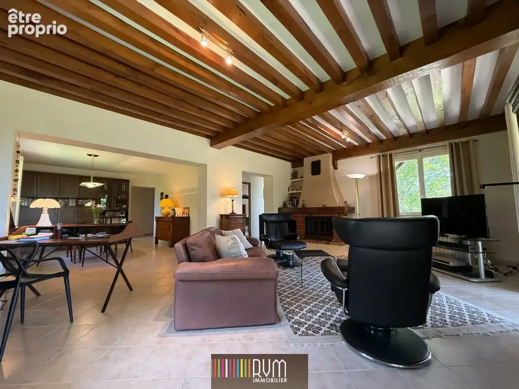 Maison 5 pièces 127 m² à vendre à Montagnat (01250) - photo 6