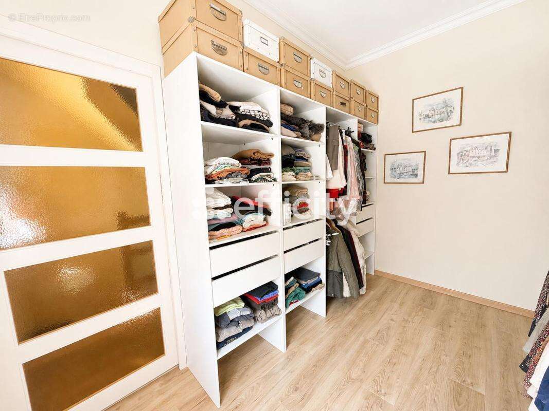 Maison 120 m² à Roubaix  - photo 9