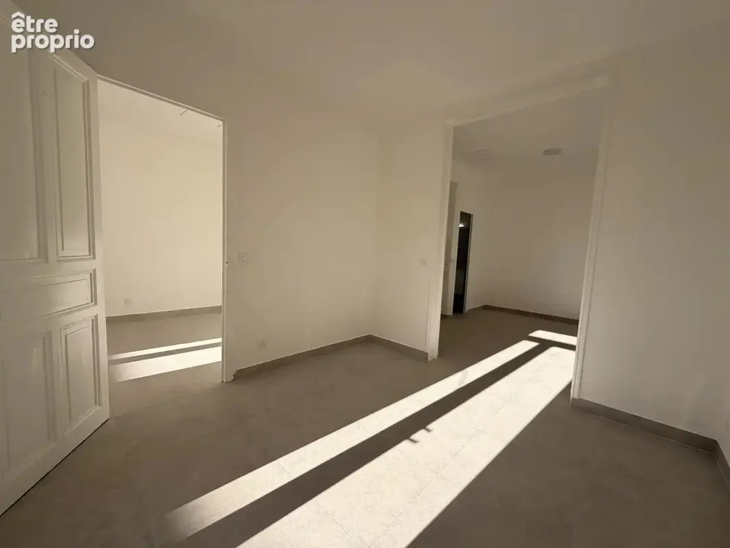 Appartement 4 pièces 102 m² à vendre à Nimes (30000) - photo 7