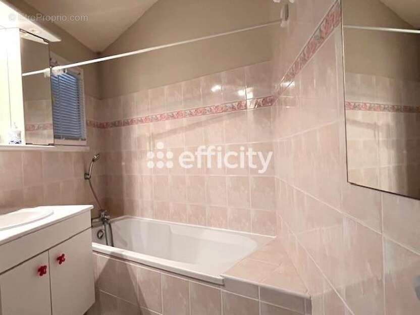 Appartement à MESCHERS-SUR-GIRONDE