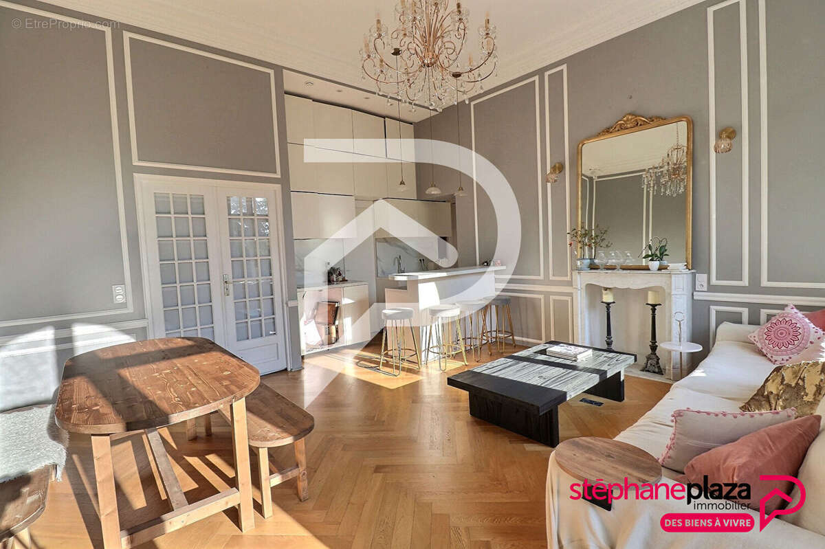 Maison à MAISONS-LAFFITTE