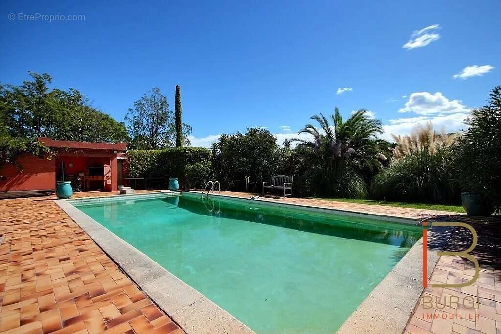 Maison à SAINT-RAPHAEL