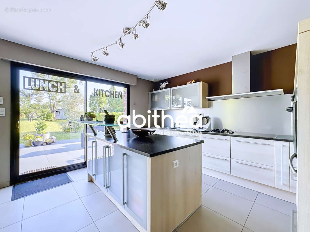 Maison individuelle 200 m2 + semi-plain pied + 4 chambres + sous sol complet + jardin - photo 6
